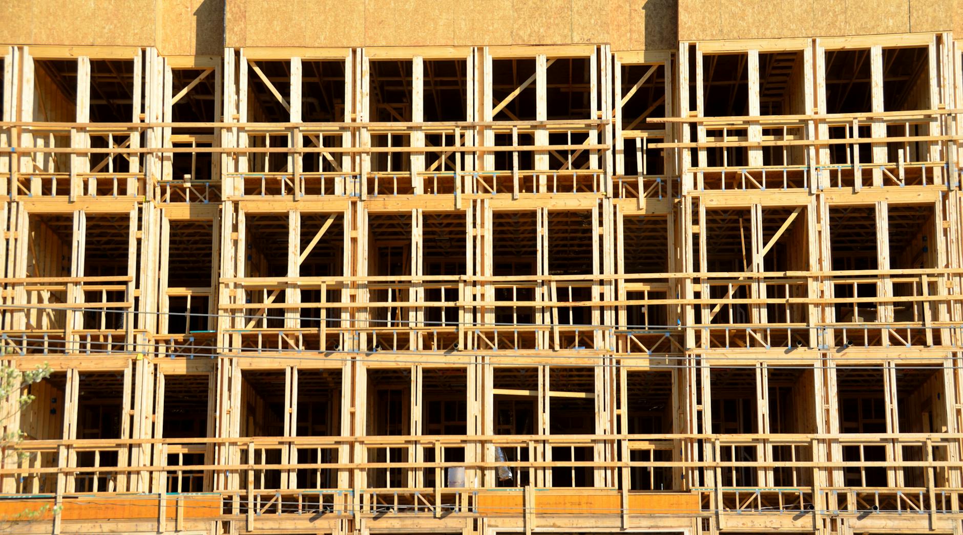 Mehrgeschossiges Holzbau-Wohngebäude