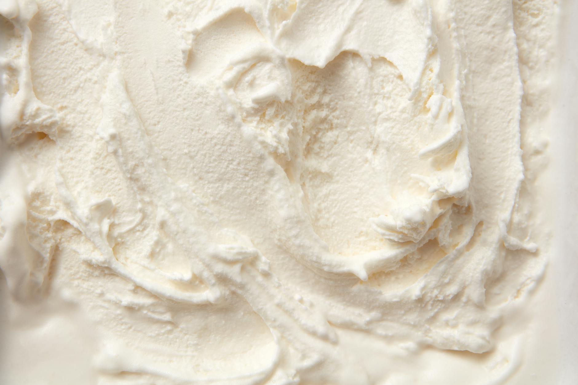 Vanille-Eis im Becher